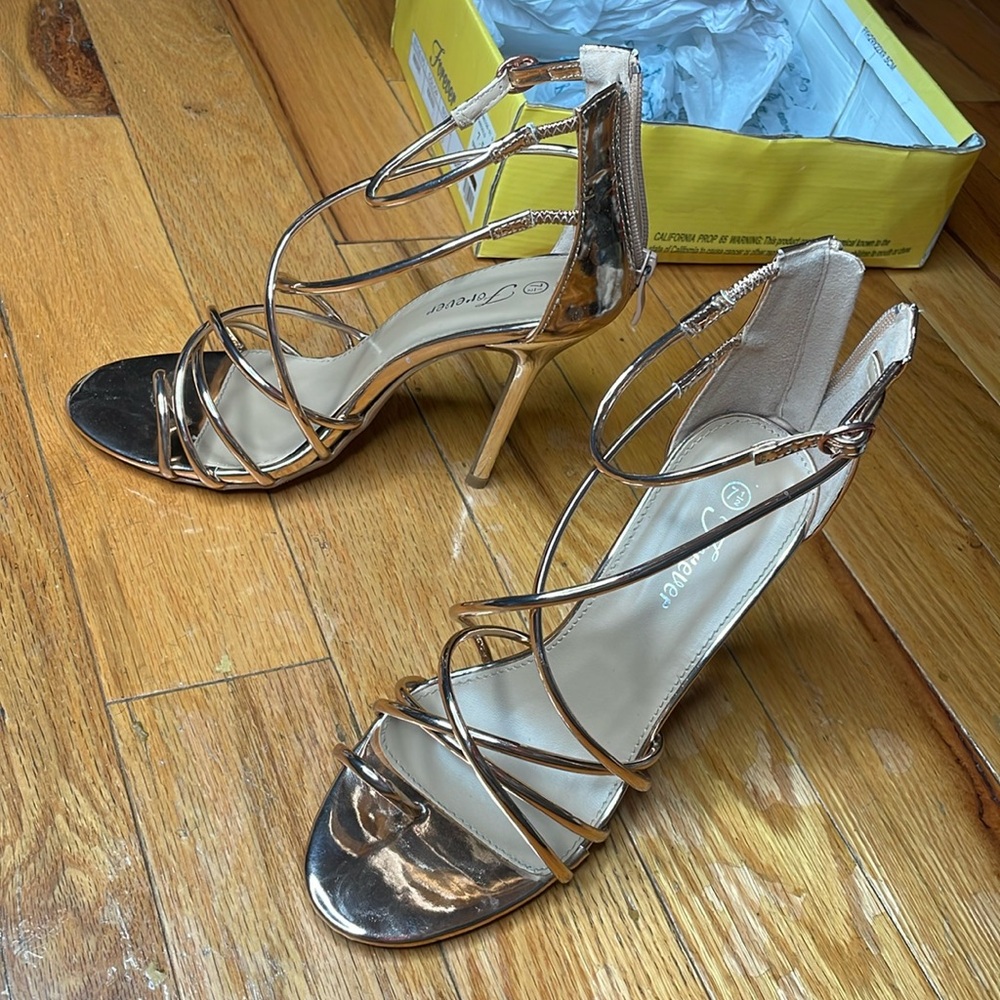 Cute rose gold heels